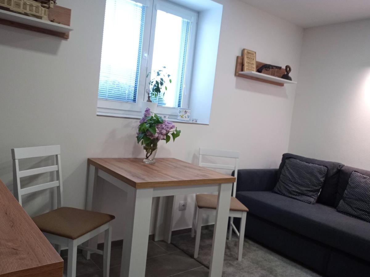 Apartman Hevlin Apartment Luaran gambar